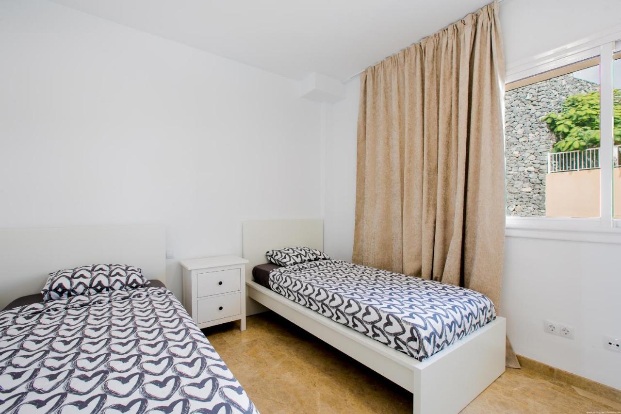Residencial Playa De La Arena Apartment Puerto de Santiago  Bagian luar foto